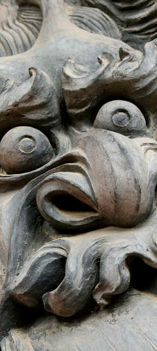 TurtleDragon-StoneHead-v2.jpg (97450 bytes)